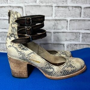 🦅 |•FREEBIRD BY STEVEN•| Randi in Snakeskin Leather Mary Jane Heeled Bootie 8